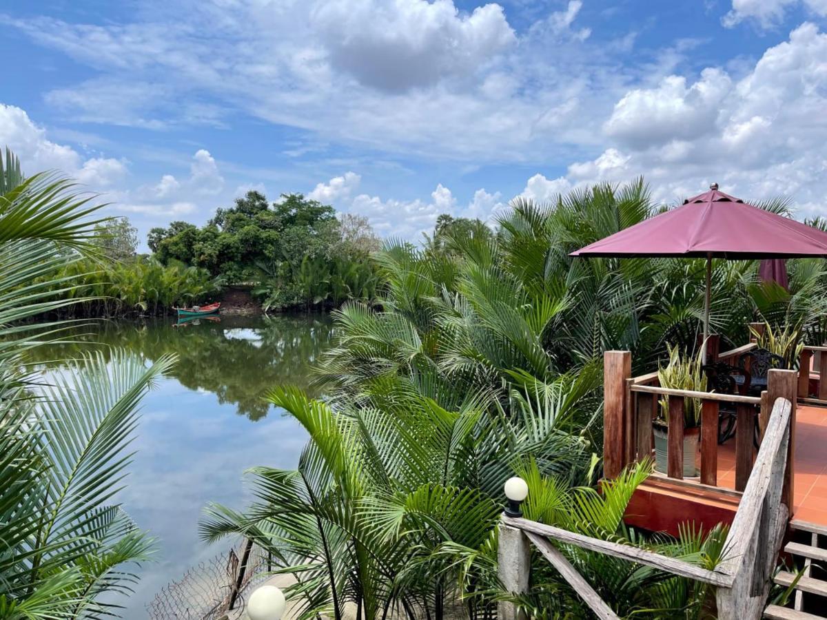 Lodge Moni Essara Kampot Exterior photo